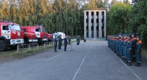 Спасатели, участвовавшие в тушении лесного пожара в Нижегородской области, вернулись в Чувашию
