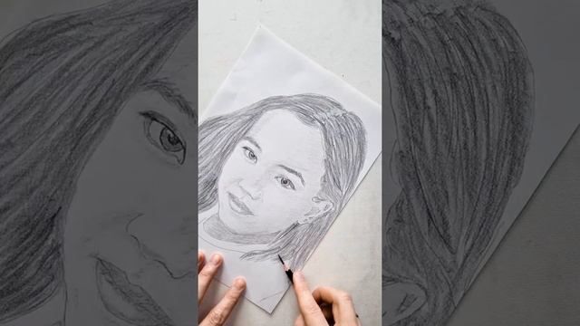 Как нарисовать Марию OMG портрет карандашом смотреть онлайн