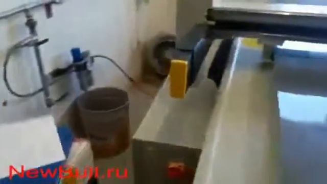 Планшетный режущий плоттер DCZ в процессе резки прокладок Oman и демонстрации сопутствующего оборуд смотреть онлайн