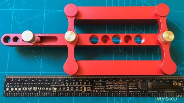 Самоцентрирующийся кондуктор для сверления отверстий под прямым углом и перпендикулярног... | #Обзо смотреть онлайн