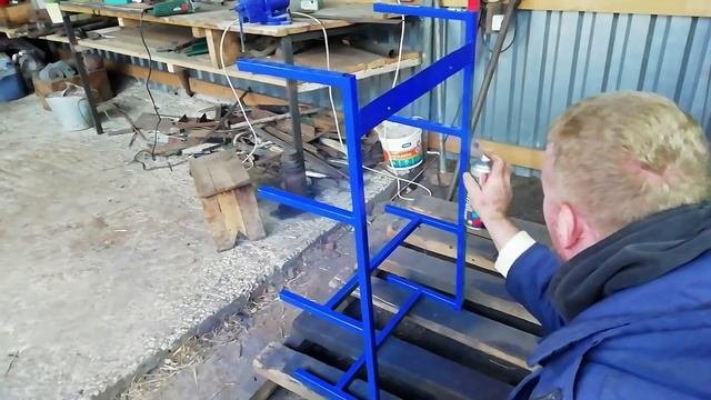 Мой рабочий инструмент. Настенная полка в мастерскую  для электро инструмента.