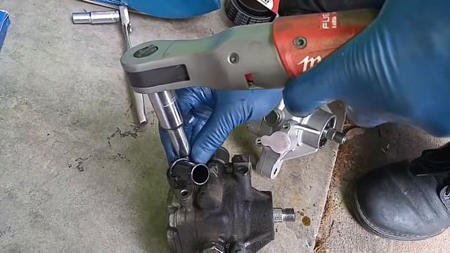 Acura RDX 2007 - 2012 Power Steering Pump Replacement смотреть онлайн