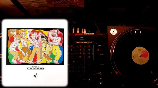 Frankie Goes To Hollywood - Welcome To The Pleasure Dome (Side One (F)) [1984] - смотреть видео онлайн от «Showbiz Scandals Unmasked» в хорошем качестве, опубликованное 14 июля 2024 года в 6:17:57 00:15:39.