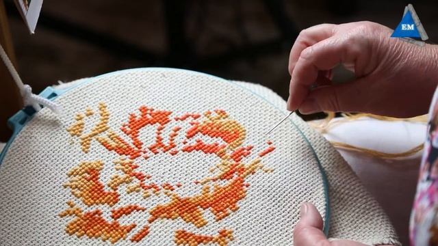 Как закрепить одну нить или четыре нити в начале вышивки крестом