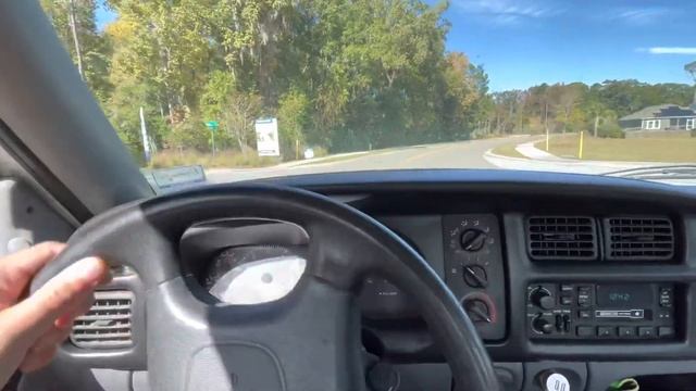 Why I use WAL MART brand Supertech oil in all of my trucks! (Secret life hack) смотреть онлайн