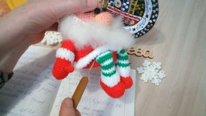 гном крючком