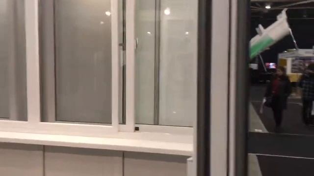 SWS- трёхрельсовая раздвижная система с москитной сеткой смотреть онлайн