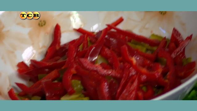 Салат с куриными сердечками. Короткий рецепт смотреть онлайн