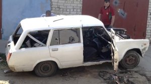 Как перевнуть машину руками