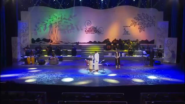 President Maithripala Sirisena was Singing With Pandit Amaradeva смотреть онлайн