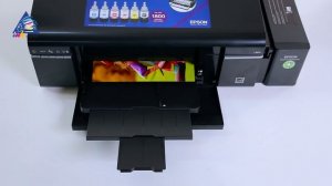 Epson L805 - обзор и комплектация
