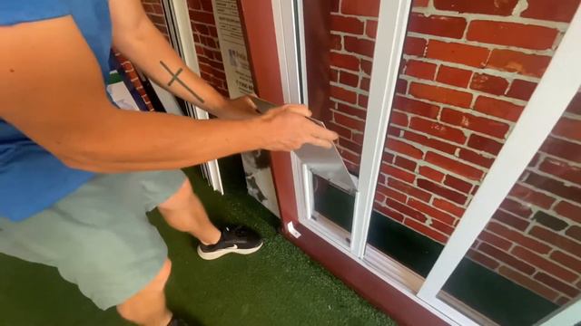 Lockable flap cover / FREE with every PatioLink pet door insert смотреть онлайн