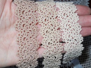 Ленточное кружево крючком из тонкого хлопка. Узор #1.