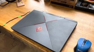 Игровой ноутбук HP OMEN 15-dc1037ur 6ZL37EA 15.6"/IPS/i5 9300H/16GB/SSD256 + 1TB HDD/GTX 1660 Ti 6G