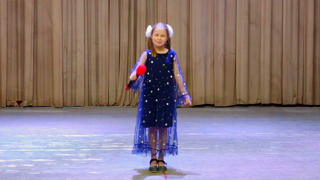 "Прекрасное далеко" муз Е. Крылатова сл.Ю. Энтина. Исп. Полина Курлыкина. смотреть онлайн