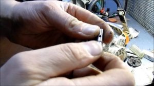 Масло не поступает на цепь на бензопиле STIHL MS 250. Замена маслонасоса