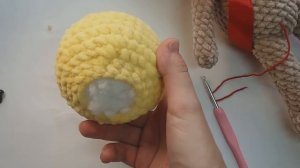 ВЯЗАНЫЙ ЗАЯЦ КРЮЧКОМ ИЗ ПЛЮШЕВОЙ ПРЯЖИ мастер-класс