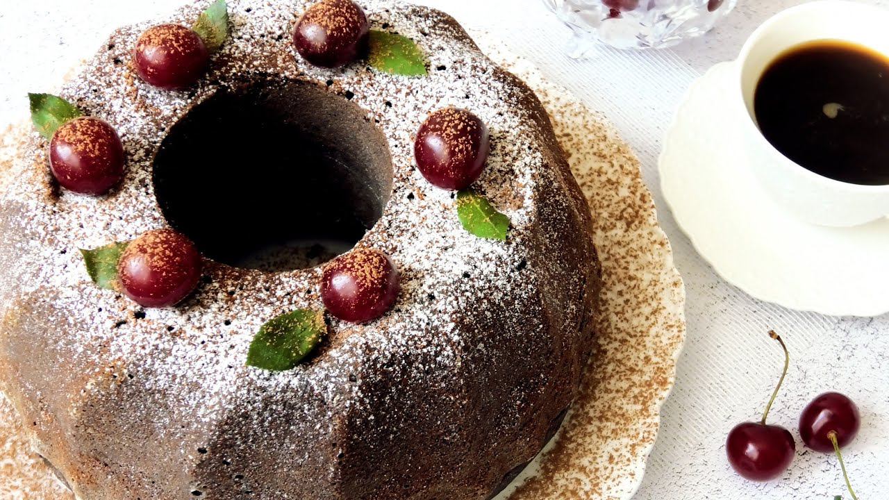 Изысканный ШОКОЛАДНЫЙ КЕКС с ВИШНЕЙ И СЫРОМ!//Chocolate cupcake with cherries and cheese