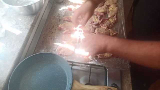 Отбивные (Свинина Курица) смотреть онлайн