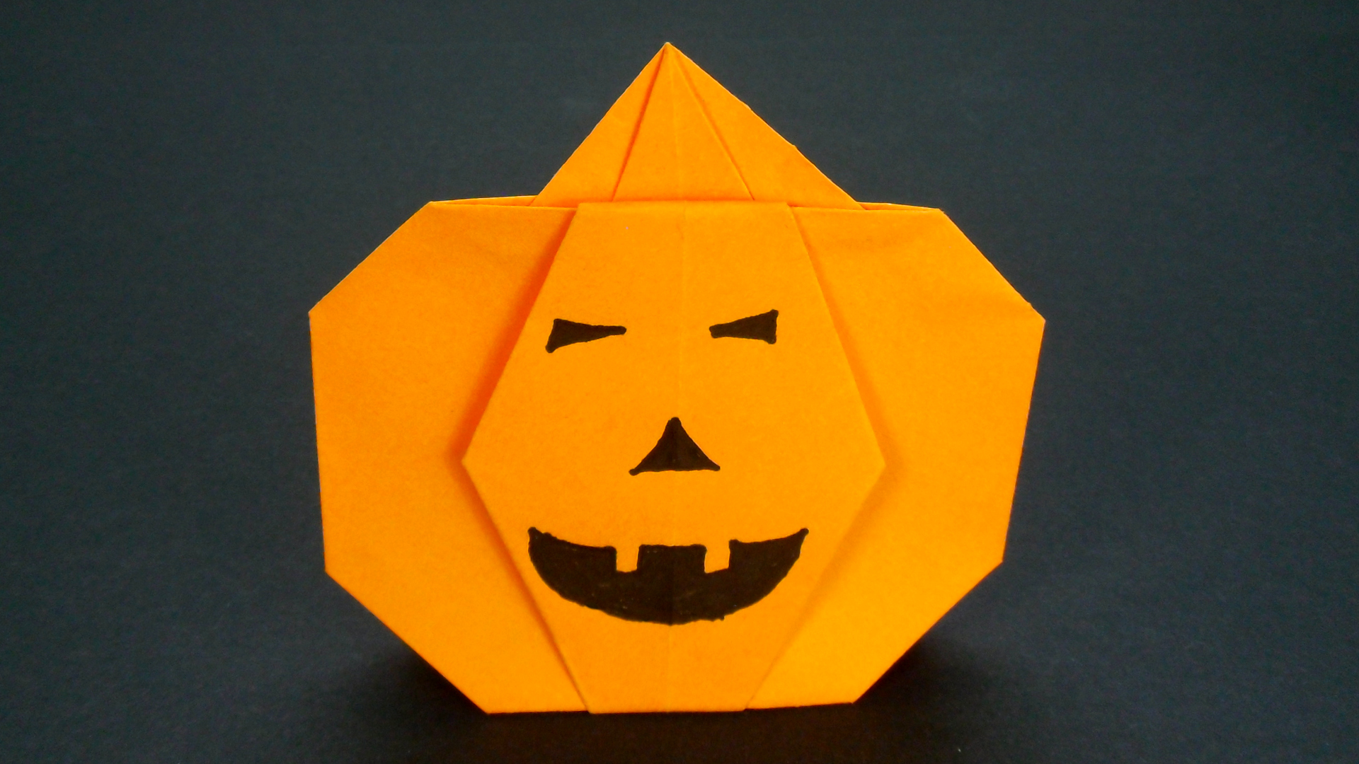 Как сделать Тыкву из бумаги на Хэллоуин | Оригами Тыква своими руками без клея для детей