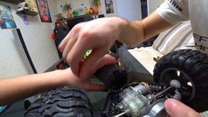 Ремонт игрушек после гостей :)