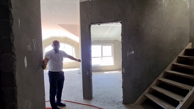 ЖК ЛАЗУРНЫЙ-2 Геленджик: двухуровневая МАНСАРДА с ремонтом || Самая НИЗКАЯ ЦЕНА за кв.м. в комплекс
