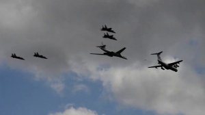 Пролет военных самолетов над Москвой