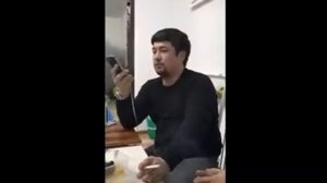 Мужики говорит женским голосом