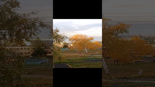 Осенний листопад смотреть онлайн