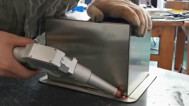 Лазерная сварка нержавеющей стали вручную