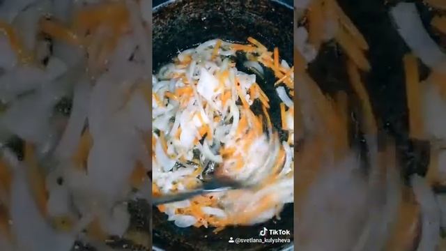 Фунчоза с куриным филе и овощами