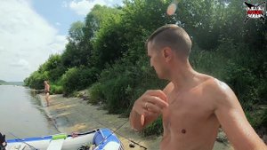 ЛОВЛЯ НА СПИННИНГ с ЛОДКИ! Открытие сезона! Рыбалка на Оке в июне! Ловля окуня.