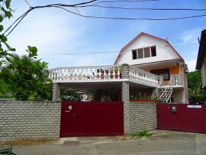 Недорогой отдых в центре Дагомыса в Сочи. «Ленинградская. 41» гостевой дом в Дагомысе