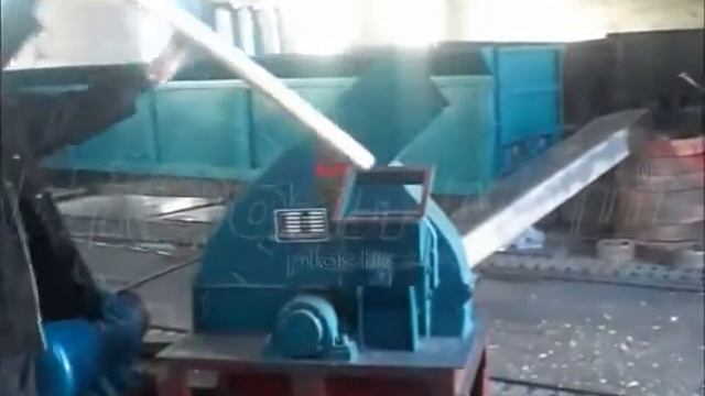 Дробилка для древесины, веток, палок, коры, досок
