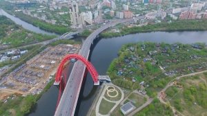 Живописный мост и заброшенный ресторан-НЛО. Полёт над городом.