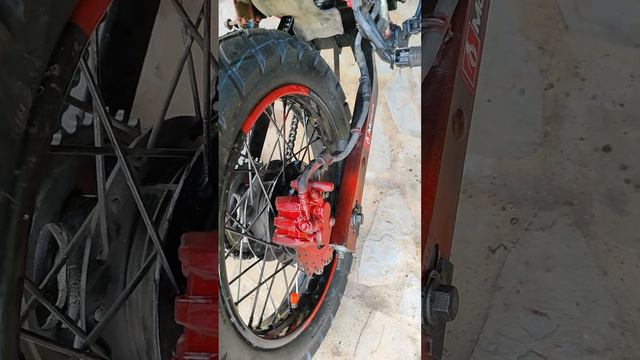 Китайский мотоцикл после 3 лет эксплуатации 250cc X1000 смотреть онлайн