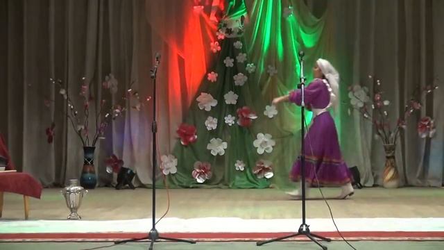 Танец озорной невестки. Исполняет Алеся Хасанова. смотреть онлайн