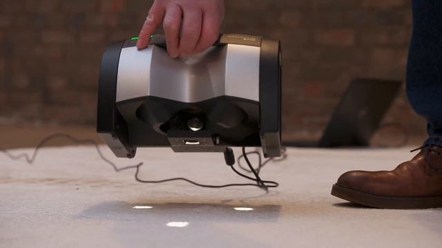 Carpet Cleaners: Vax versus Bissell | The Gadget Show смотреть онлайн