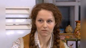 Агриппина Стеклова. Рано стала матерью-одиночкой и бабушкой. Муж на 15 лет старше.