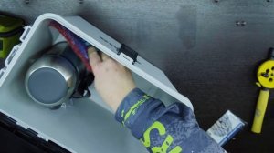 Как собрать ящик для зимней рыбалки?