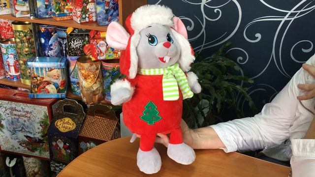 Микки - подарок в виде мягкой игрушки с конфетами