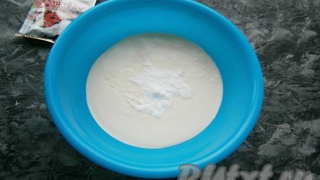 Крем из варёной сгущёнки и сметаны для торта