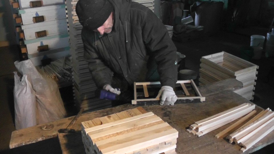 изготавливаю рамки для пчёл смотреть онлайн