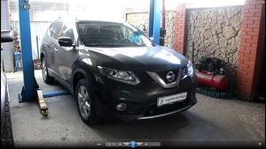 На дороге прилетел камень в люк замена люка на Ниссан Х трейл T32 Nissan X TRAIL 2,5 2017