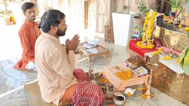 Laxmi Puja смотреть онлайн