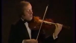 Andrei Korsakov (violin) plays Fritz Kreisler