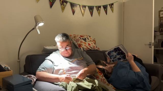 ? CAN I SAVE MY OCTOBER READING?! | 48 HOUR READING VLOG | Literary Diversions смотреть онлайн