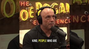 Joe Rogan (Джо Роугън) повдига сериозни въпроси за графика на ваксините за деца