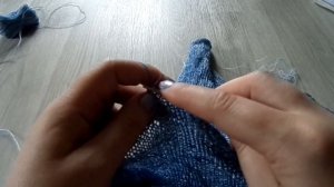 Глубокий вырез горловины, вяжем левую и правую стороны.  Платье спицами. Часть 2