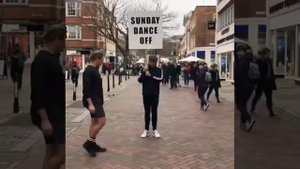 Человек с тремя ногами вы такого никогда не видели 💯 процент